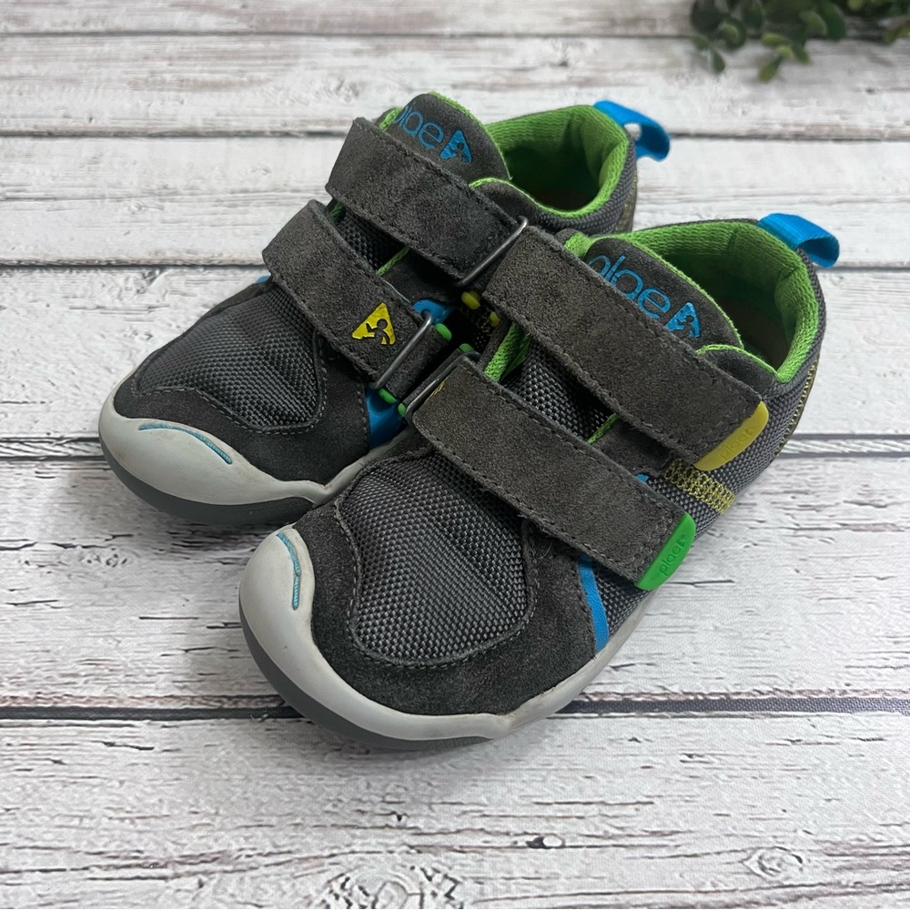 Plae Ty Steel Gray Suede Sneakers Size 9